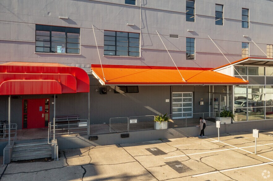More Photos Of 3130 20th St, San Francisco Loft Creative Space For Lease