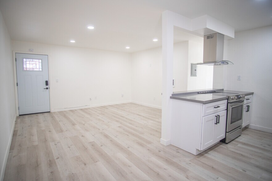 More Photos Of 4168 32nd St, San Diego Apartments For Sale