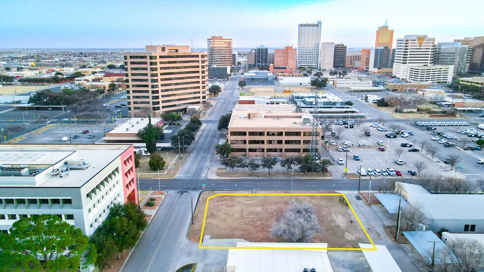 Primary Photo Of 701 Loraine st, Midland Land For Sale
