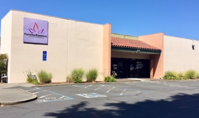More Photos Of 3450 Airway Dr, Santa Rosa Showroom For Lease