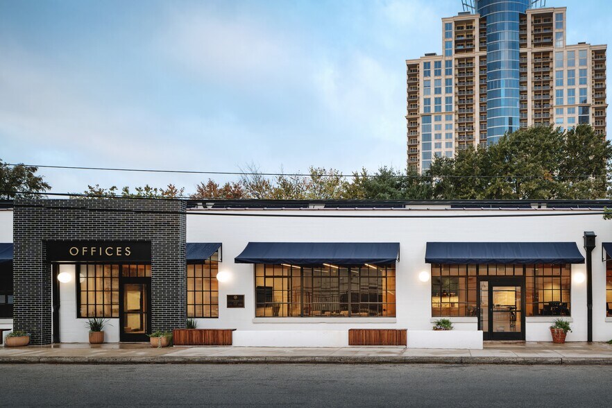 More Photos Of 3201 Allen Pky, Houston Storefront Retail Office For Lease