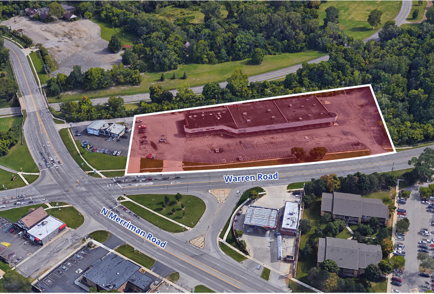 Primary Photo Of 31162-31246 Warren Rd, Westland Freestanding For Sale