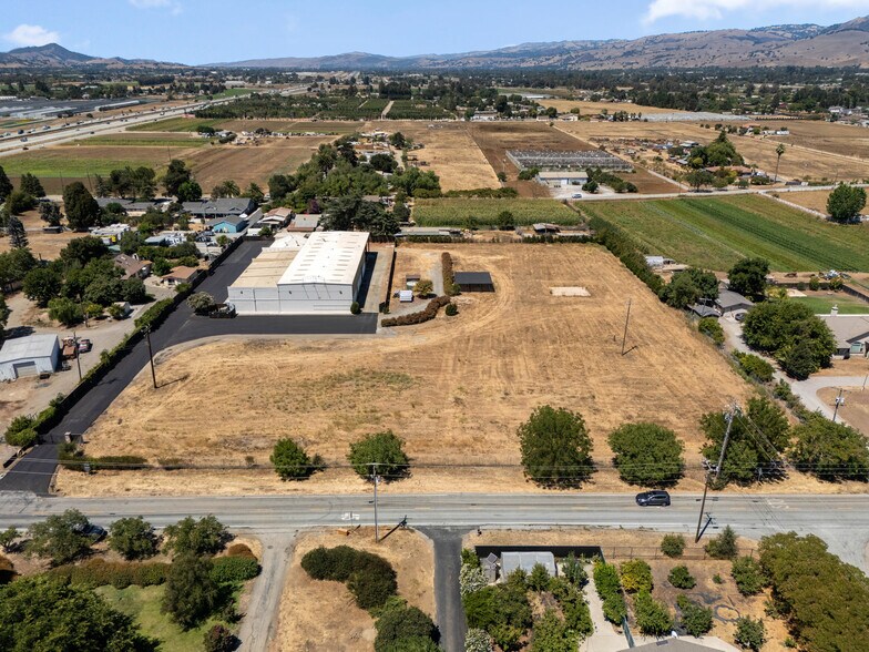 More Photos Of 675 Buena Vista Ave, Gilroy Manufacturing For Sale