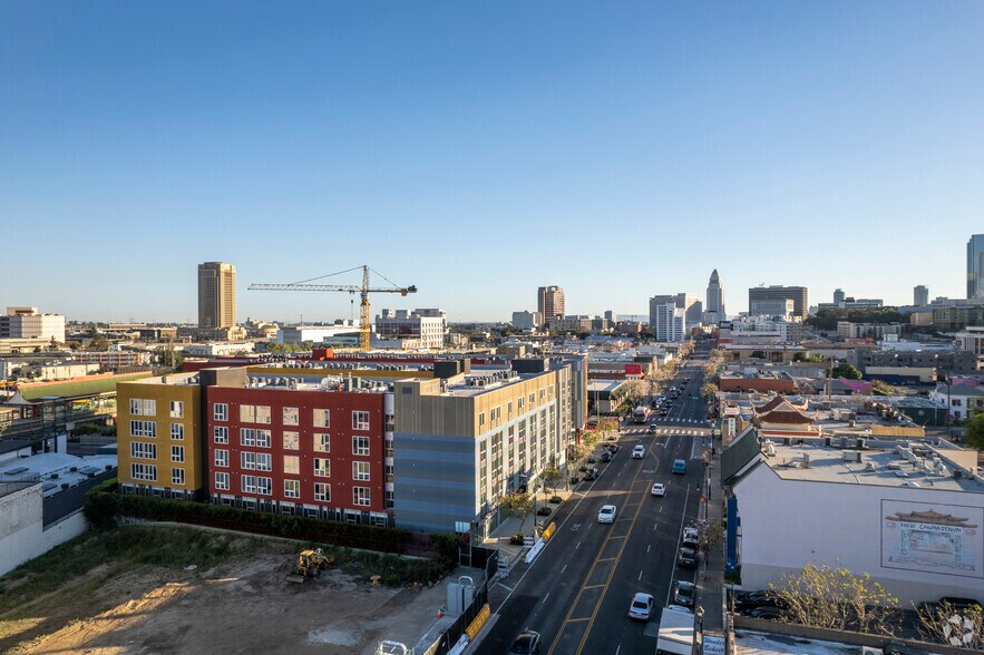 More Photos Of 900 N Broadway, Los Angeles Apartments For Lease