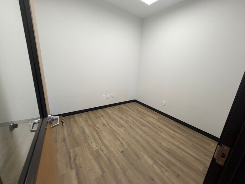 More Photos Of 3830 Olympic Ave, Spokane Warehouse For Lease