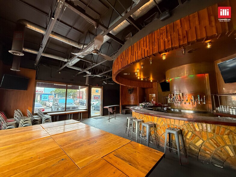 More Photos Of 1544 N Cahuenga Blvd, Hollywood Unknown For Lease