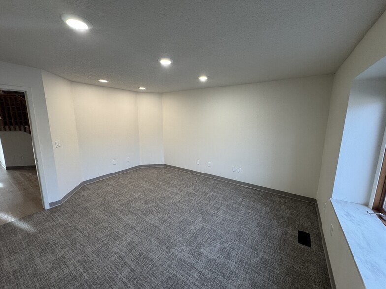 More Photos Of 3615 Canyon Lake Dr, Rapid City Loft Creative Space For Lease