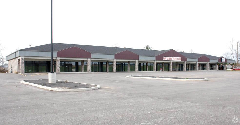 Primary Photo Of 300-322 Lakin Blvd, East Alton Unknown For Lease