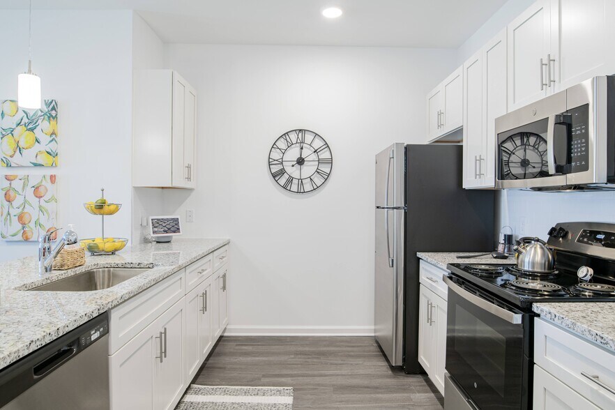 More Photos Of 28003 State Highway 181, Daphne Apartments For Sale