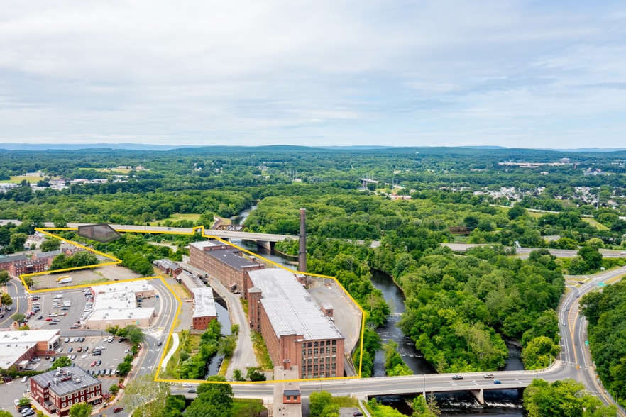 More Photos Of 165 Front St, Chicopee Apartments For Sale