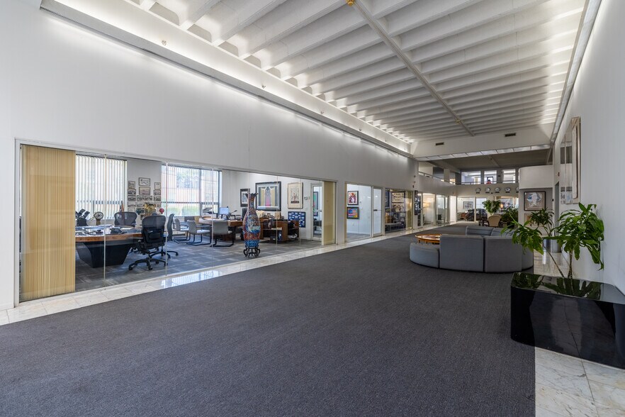 More Photos Of 1320 Centre St, Newton Unknown For Lease