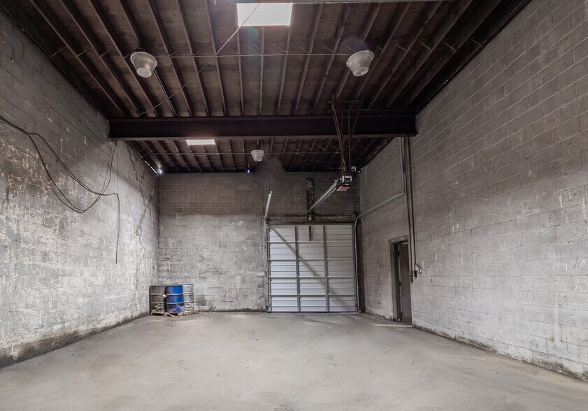 More Photos Of 487 Allens, Providence Land For Lease