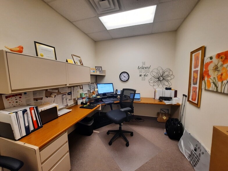 More Photos Of 909 E St Patrick St, Rapid City Storefront Retail Office For Lease