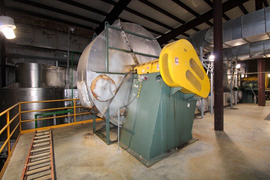 More Photos Of 6059 159th St, Galva Food Processing For Sale