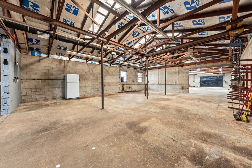 More Photos Of 5044 Edward St, Jacksonville Service For Sale