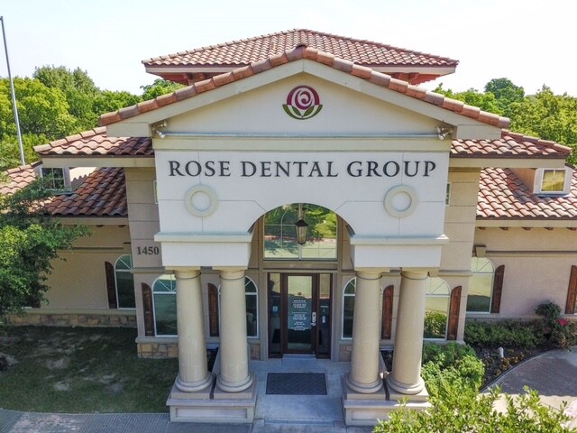 More Photos Of 1450 W Parmer Ln, Austin Medical For Lease