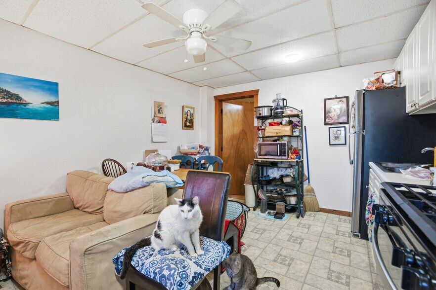 More Photos Of 130 Water St, Warren Apartments For Sale