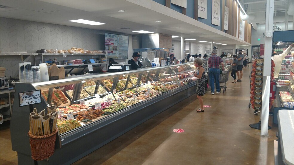 More Photos Of 8401-8555 Fletcher Pky, La Mesa Unknown For Lease