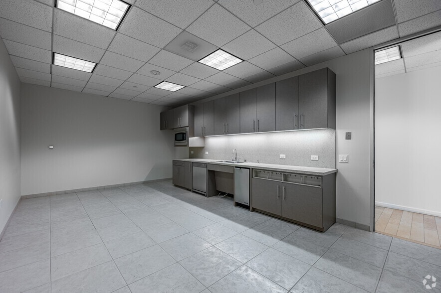 Photo of 16th Floor Ste 1600