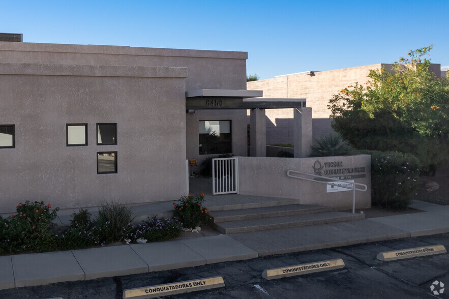 More Photos Of 6450 E Broadway Blvd, Tucson Office For Sale
