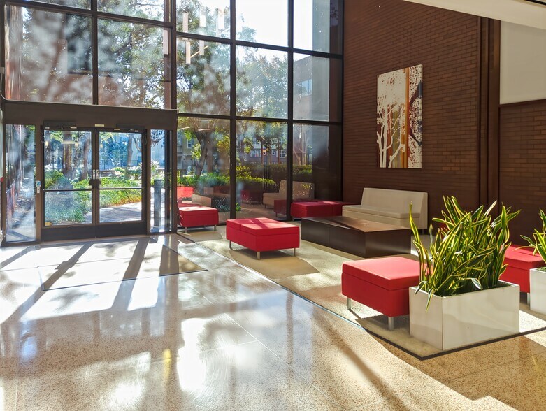 More Photos Of 39899 Balentine Dr, Newark Coworking Space