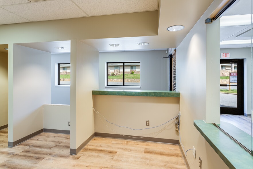 More Photos Of 138 N Main St, Canton Healthcare For Sale