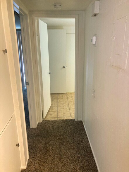 More Photos Of 525 S Thornhill Rd, Palm Springs Apartments For Sale