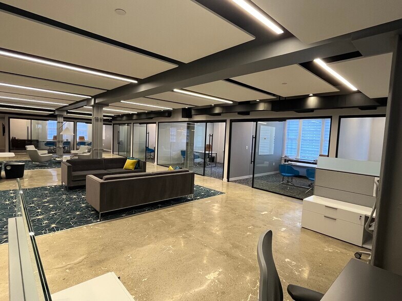 More Photos Of 240 Newbury St, Boston Office For Lease