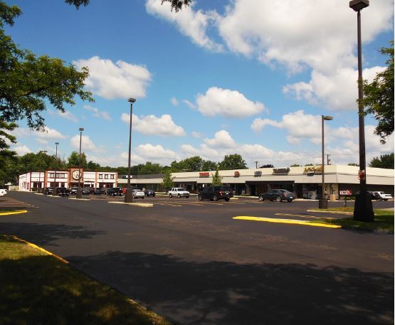 Primary Photo Of 29191-29307 Southfield Rd, Southfield Unknown For Lease