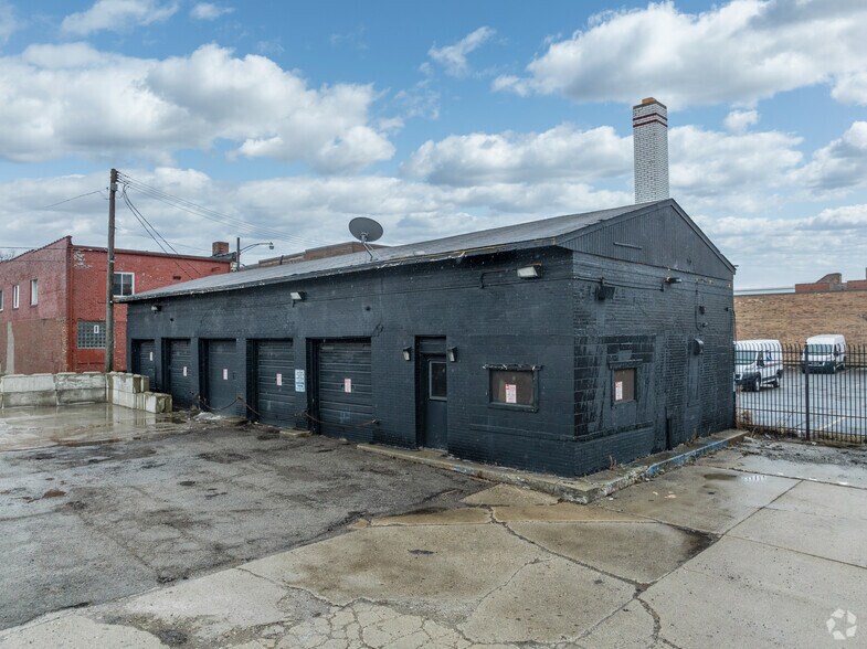More Photos Of 226 E Milwaukee St, Detroit Unknown For Lease