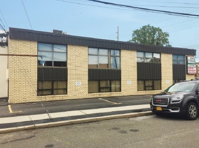 More Photos Of 1666 Newbridge Rd, North Bellmore Office For Sale