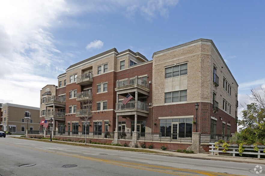 More Photos Of 17200 Oak Park Ave, Tinley Park Apartments For Lease