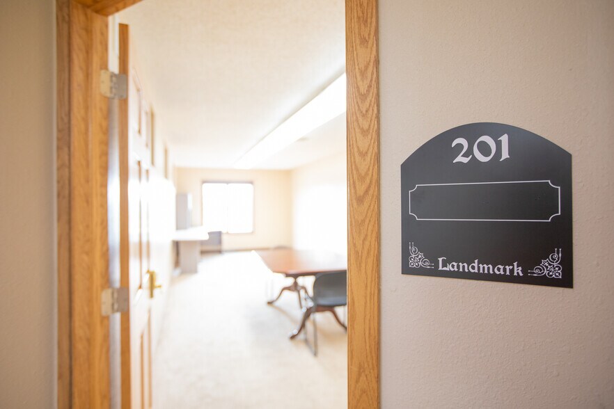 More Photos Of 1411 W Dakota Pkwy, Williston Office For Lease