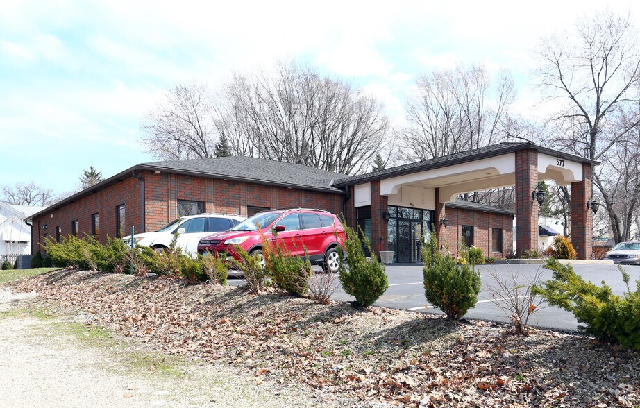 Primary Photo Of 577 Grant St, Akron Medical For Sale