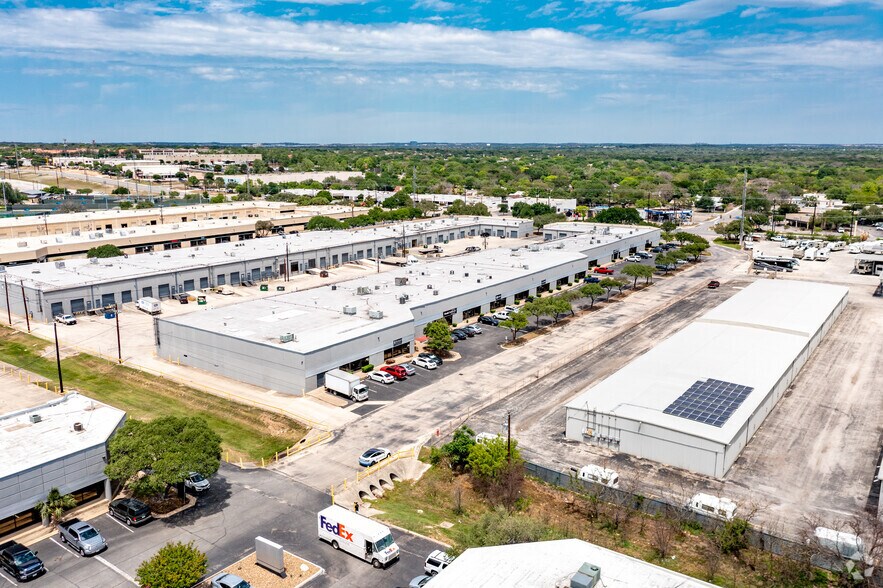 More Photos Of 11803-11889 Starcrest Dr, San Antonio Light Manufacturing For Lease