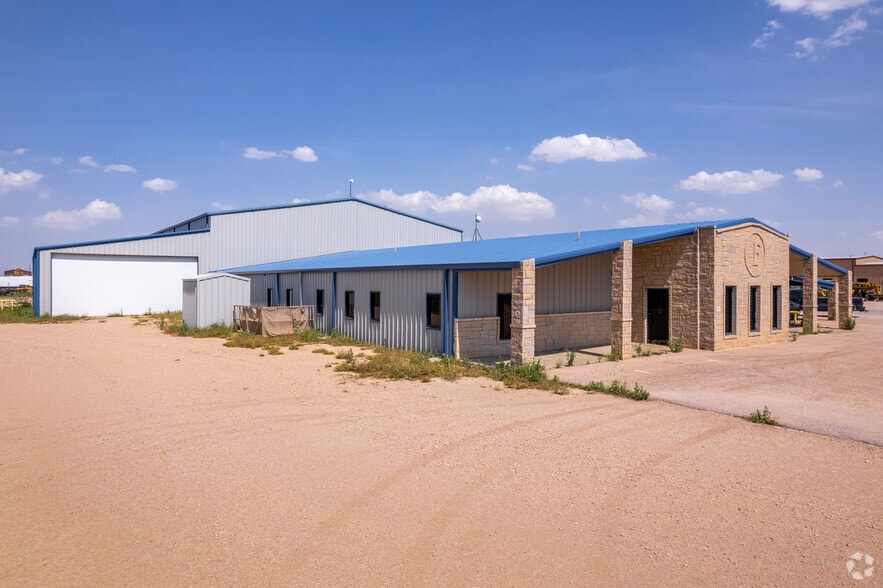 More Photos Of 2604 N FM 1788, Midland Warehouse For Sale
