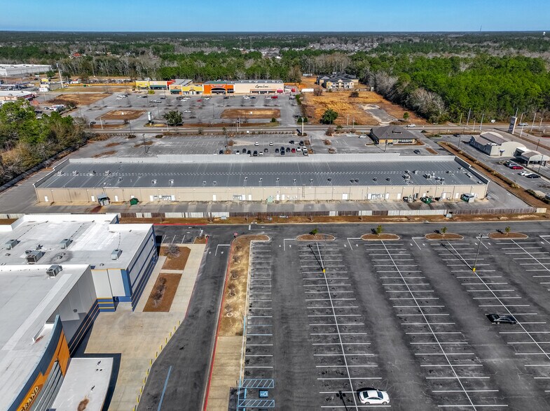 More Photos Of 3179 Mallett Rd, Diberville Storefront For Sale