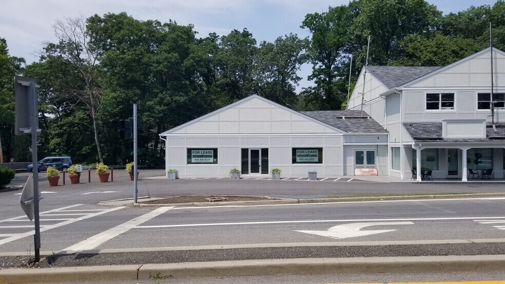 More Photos Of 1483-1515 Weaver St, Scarsdale Storefront Retail Office For Lease