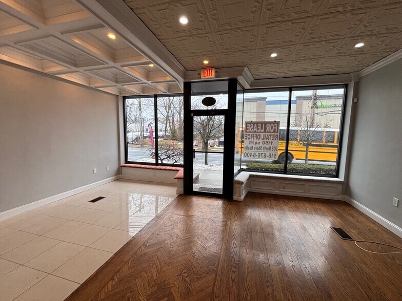 More Photos Of 167 Glen Head Rd, Glen Head Storefront Retail Residential For Lease