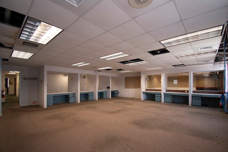 More Photos Of 2525 Harbor Blvd, Port Charlotte Medical For Sale