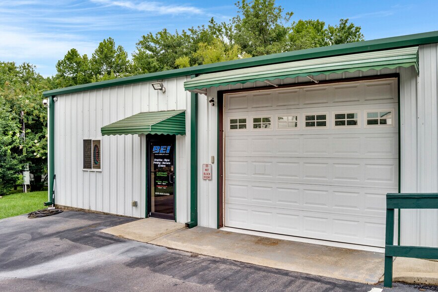 More Photos Of 53 Oakley Ave, Odenville Industrial For Sale