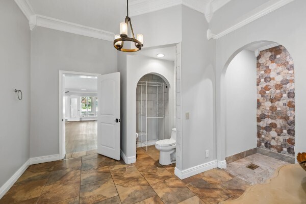 More Photos Of 728 S Spring St, Manchester Specialty For Sale