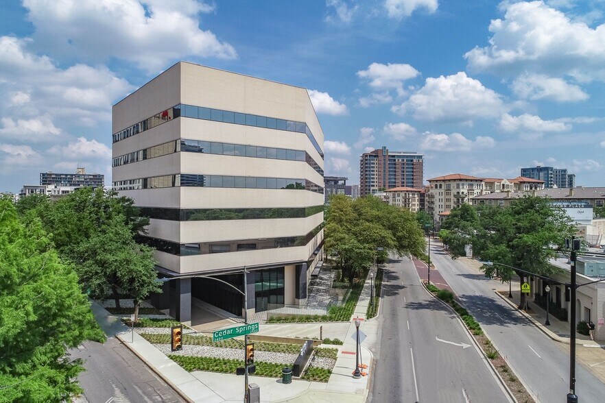 Primary Photo Of 2501 Cedar Springs Rd, Dallas Office For Lease