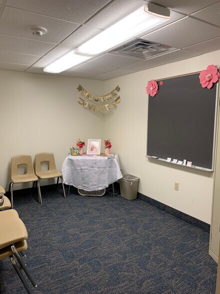 More Photos Of 641-651 Maple Ave, Hartford Office For Lease