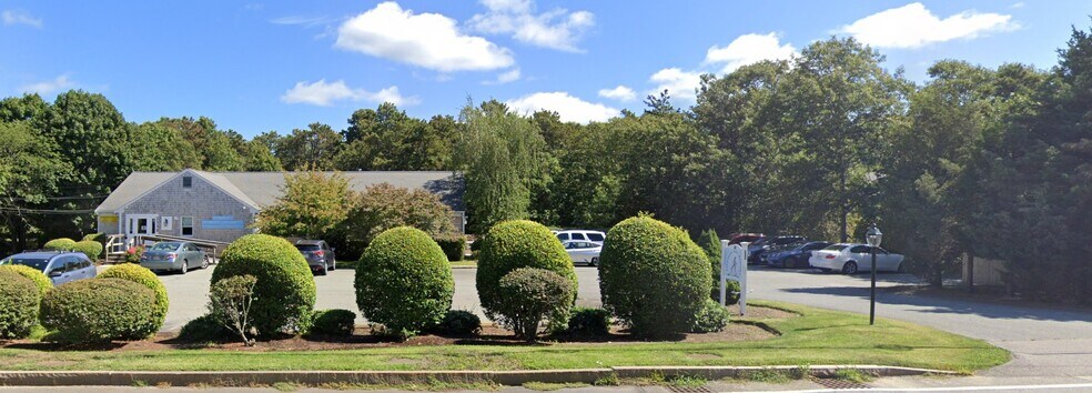 Primary Photo Of 253 Pleasant Lake Ave, Harwich Medical For Lease