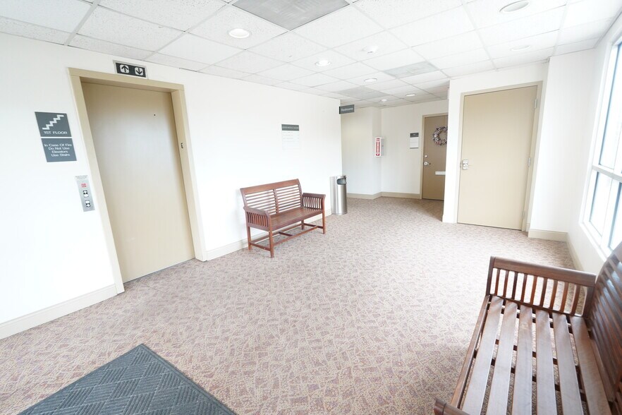 More Photos Of 12501 Judson Rd, San Antonio Medical For Lease