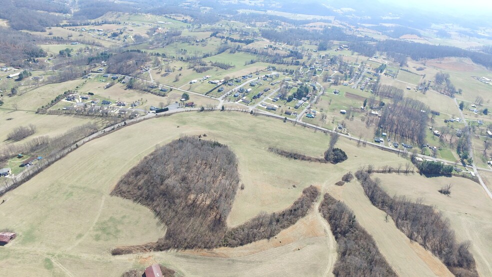 More Photos Of 2684 Weaver Pike, Bristol Land For Sale