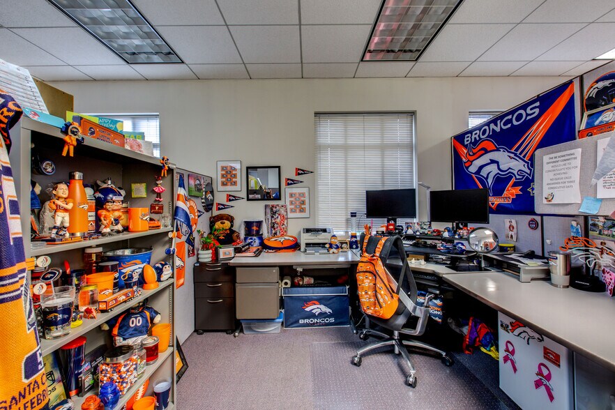 More Photos Of 5878 S Rapp St, Littleton Office For Sale