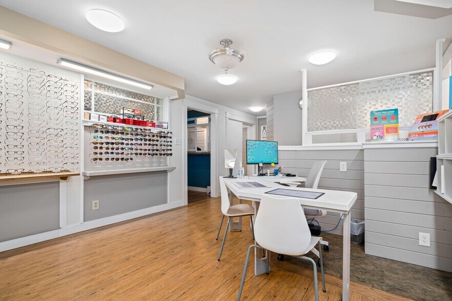 More Photos Of 364 Opie Arnold Rd, Limestone Medical For Sale
