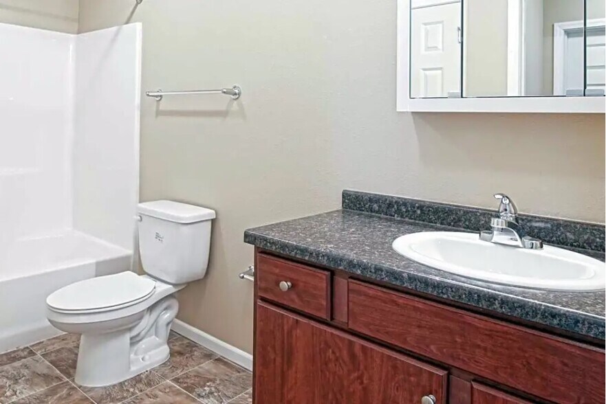 More Photos Of 138 Rodeo Dr, Killdeer Apartments For Sale